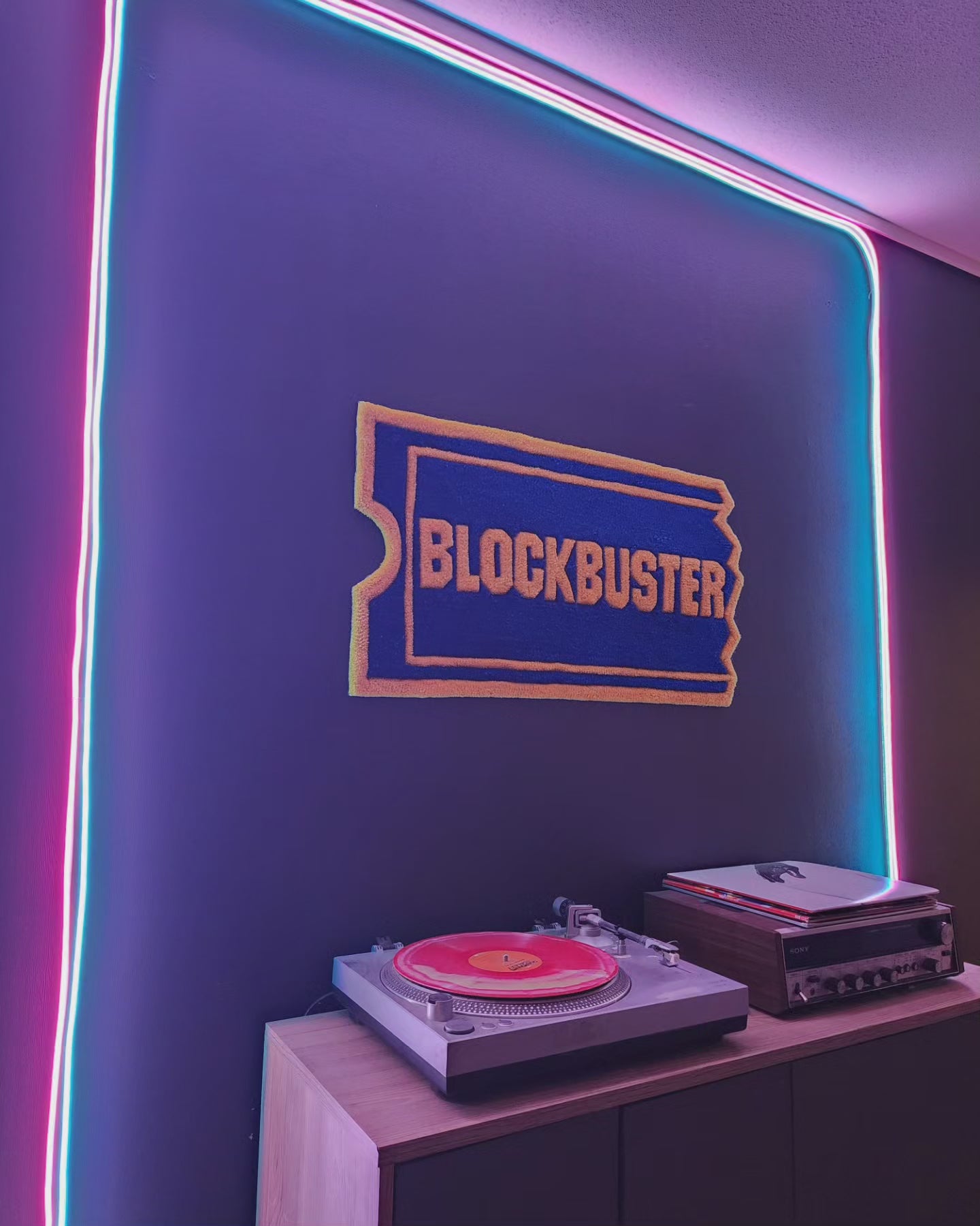 Blockbuster 📼 🟦🟨